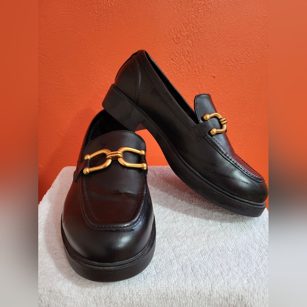 Torrid Black Loafer SZ 9 WIDE